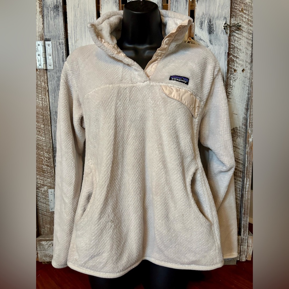 Patagonia Women’s Fleece Pullover
